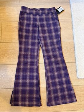 New with Tags! Girls - Art class Purple Plaid Flared Pants (6-7)
